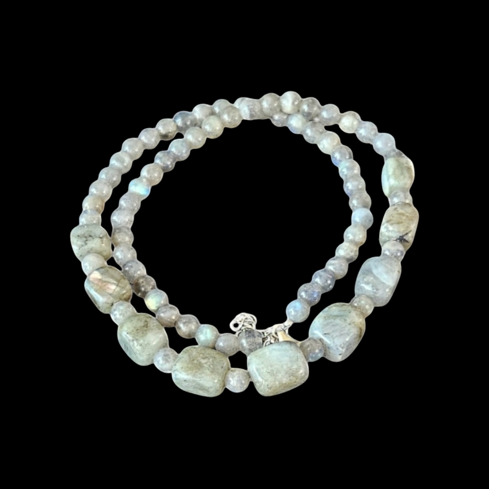 Labradorite Necklace - Picture 5 of 5